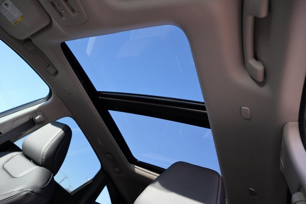 2025 Nissan Murano SL - Photo 15