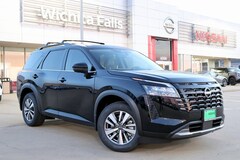 2026 Nissan Pathfinder SL SUV