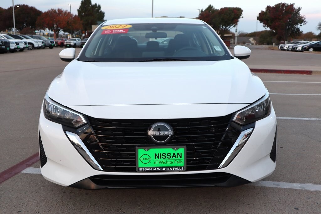 2024 Nissan Sentra SV photo 4