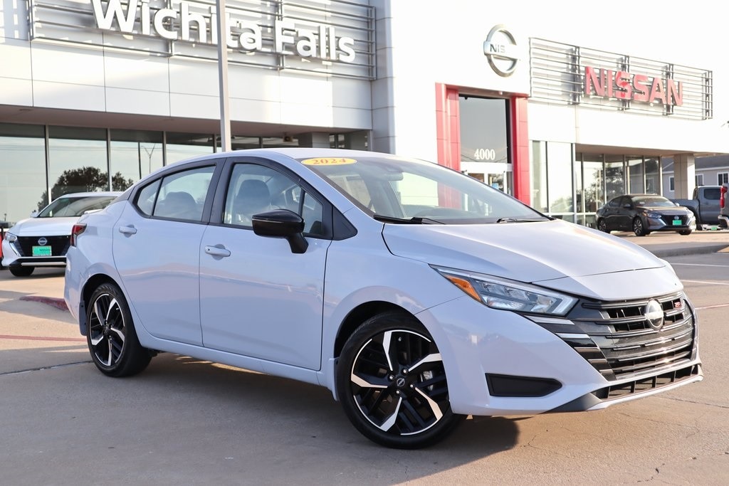 2024 Nissan Versa Sedan SR