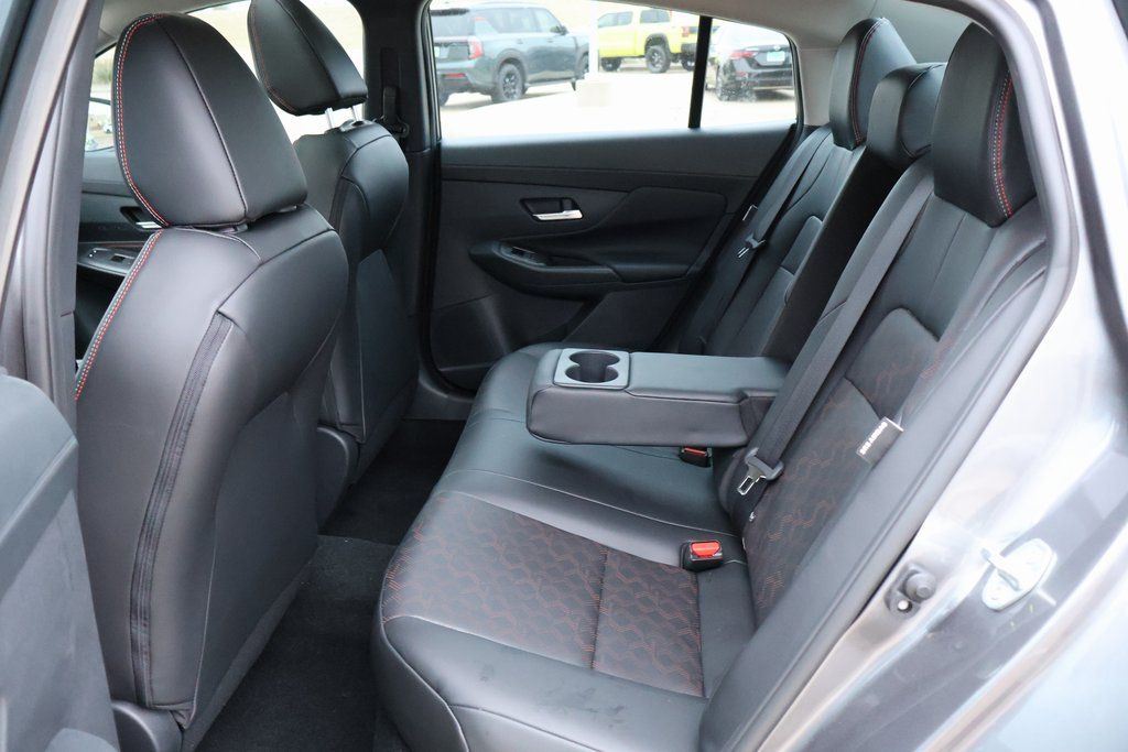 2026 Nissan Sentra SR - Photo 10