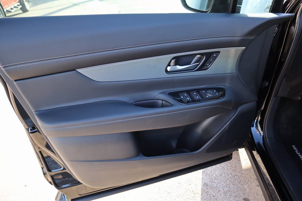 2025 Nissan Murano SL - Photo 12