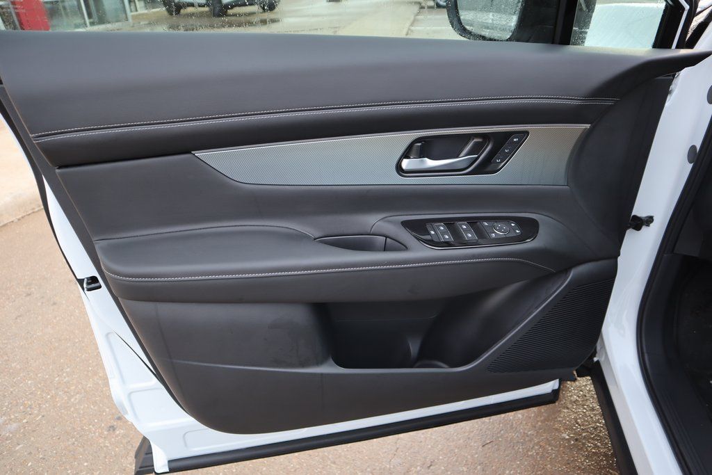 2025 Nissan Murano SL - Photo 12