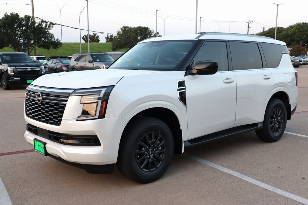 2026 Nissan Armada SV photo 3