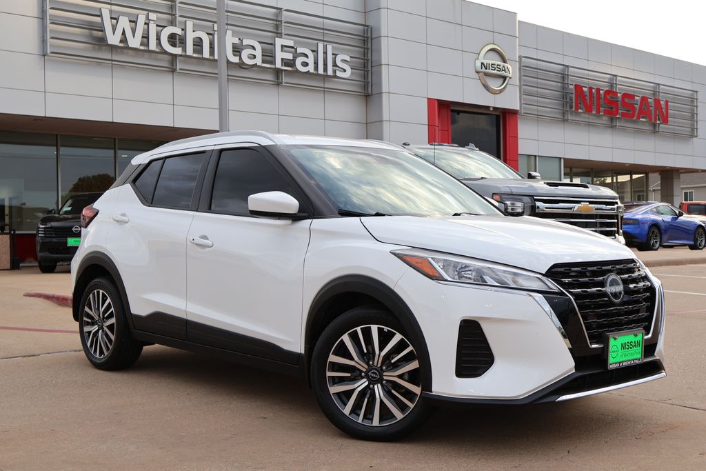 2023 Nissan Kicks 1.6 SV's photo