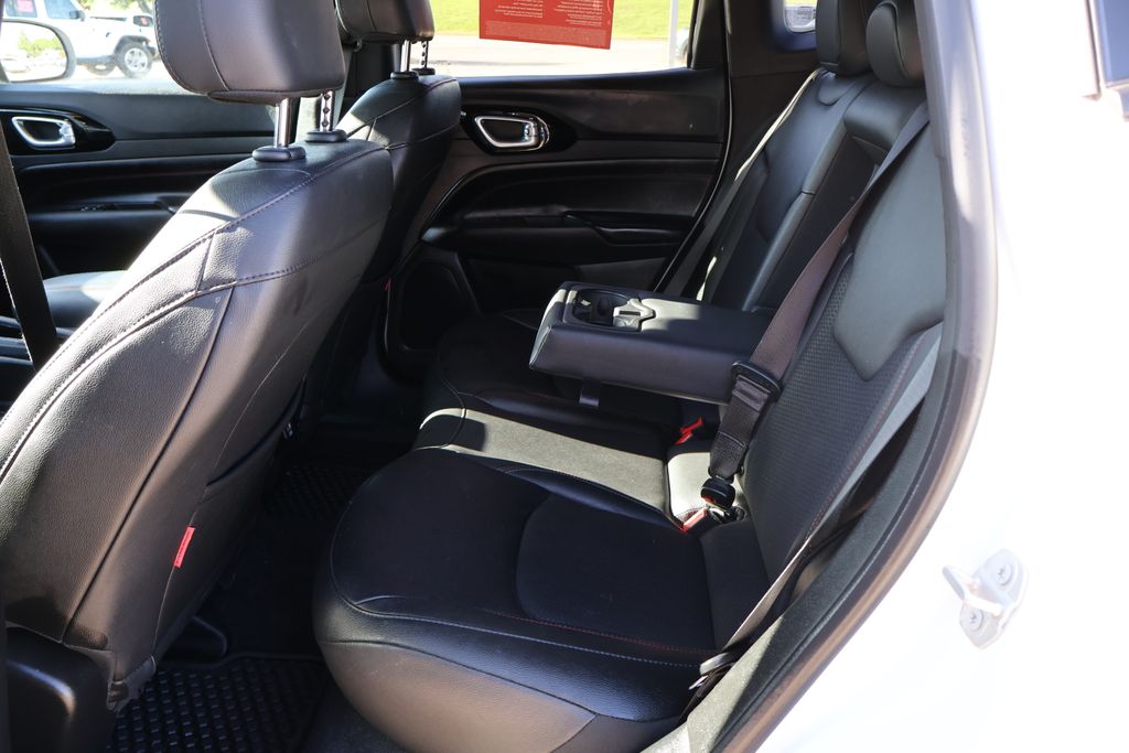 2025 Jeep Compass Trailhawk - Photo 15