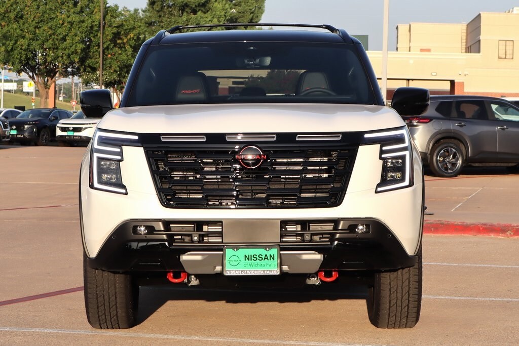 2025 Nissan Armada photo 4