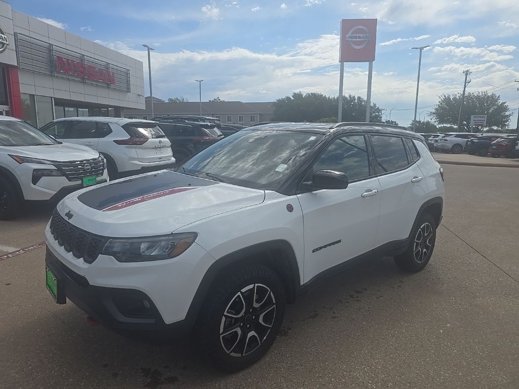 2025 Jeep Compass Trailhawk 4X4's photo
