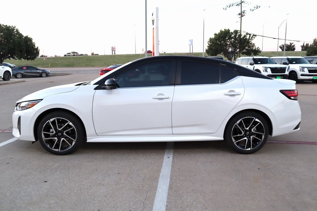 New 2025 Nissan Sentra SR Sedan