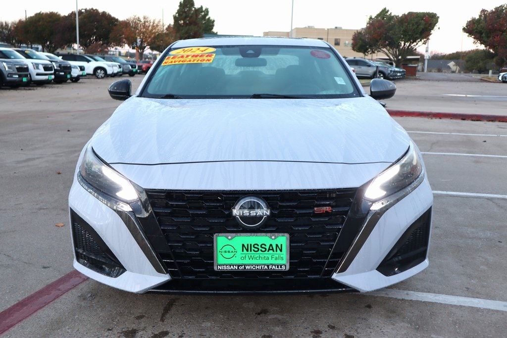 2024 Nissan Altima 2.5 SR photo 4