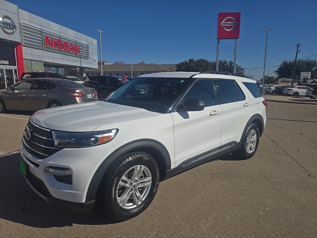 2020 Ford Explorer XLT's photo