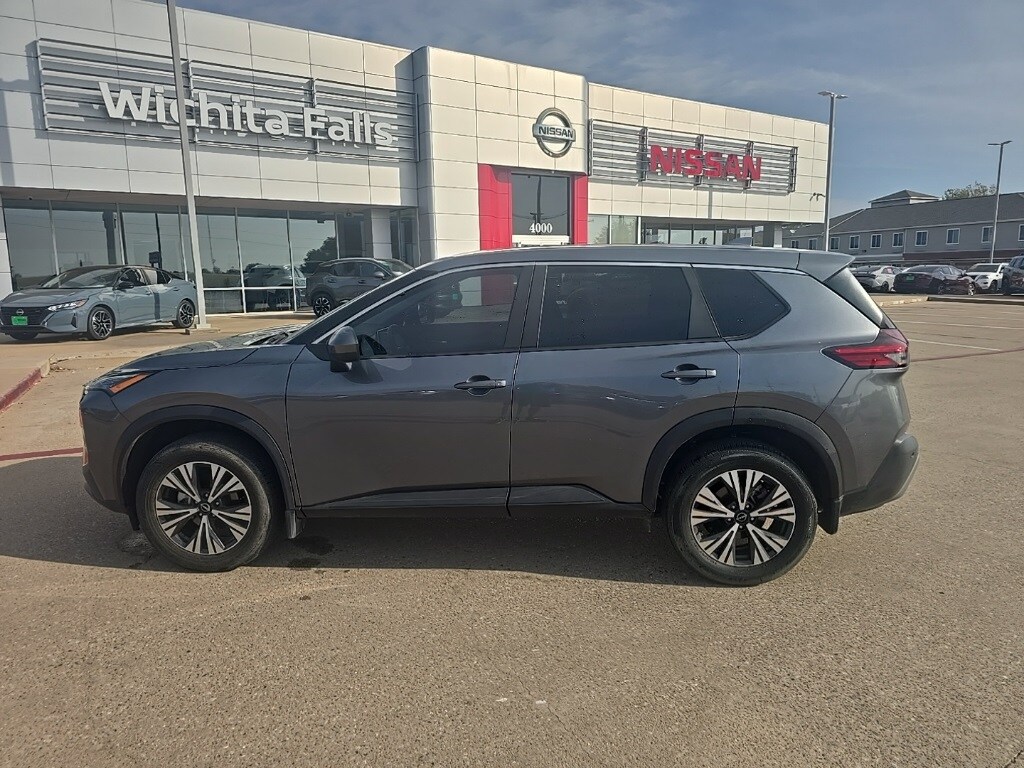 2023 Nissan Rogue SV photo 2