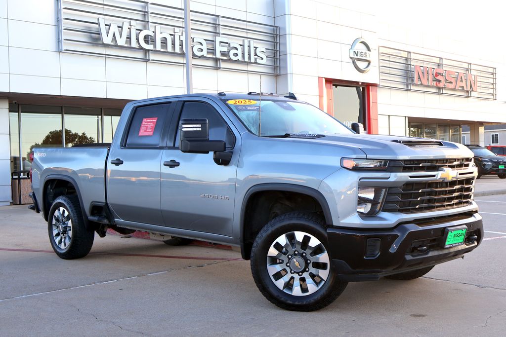 2025 Chevrolet Silverado HD Custom 4WD Crew Cab Standard Box's photo