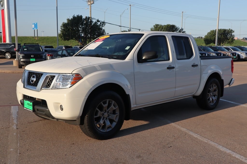 2020 Nissan Frontier SV photo 3