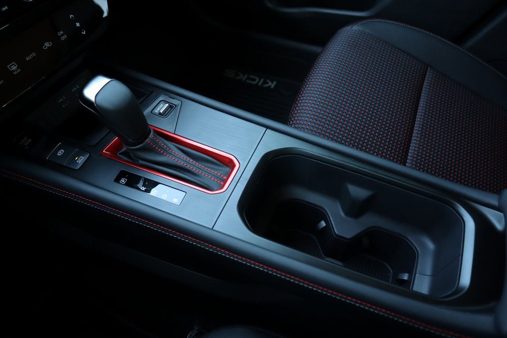 2025 Nissan Kicks SR - Photo 18