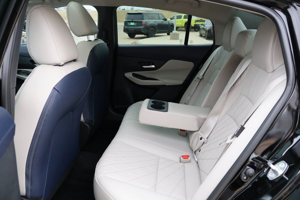 2026 Nissan Sentra SL - Photo 10