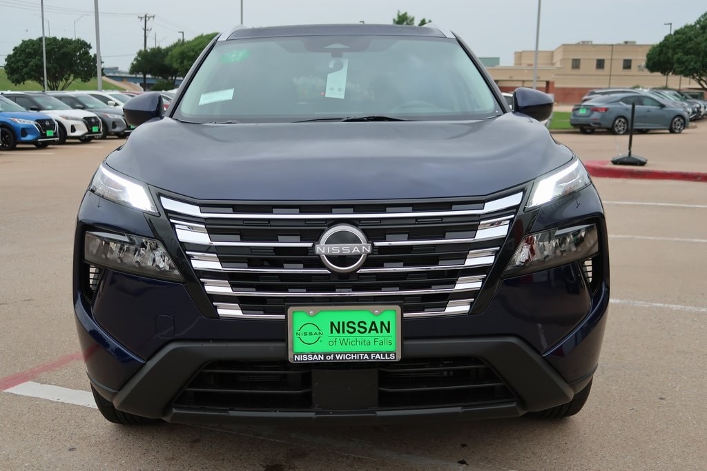 2026 Nissan Rogue SV photo 3