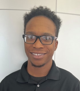 Staff member Derrick Holt from ID_18eb46e2fee2