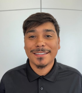 Staff member George Gander from ID_8ba8be999b77