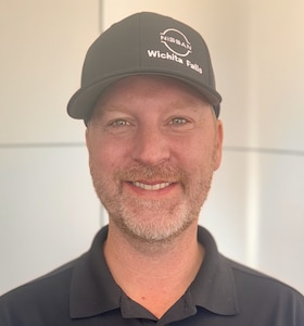 Staff member Paul Makibbin from ID_0d48f598d7d1