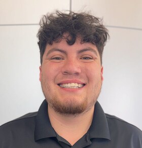 Staff member Junior Smith from ID_8ba8be999b77