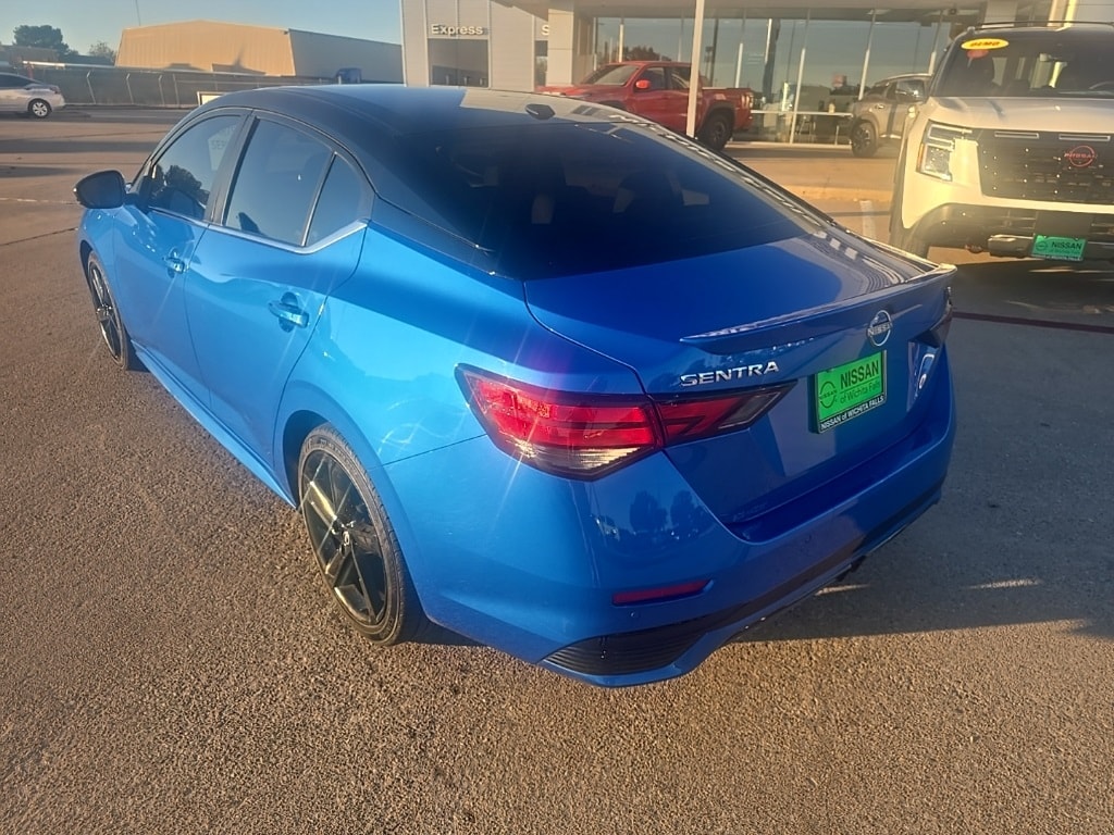 2024 Nissan Sentra SR photo 3