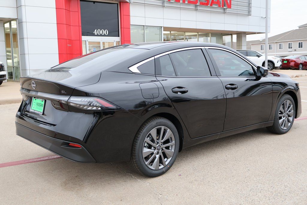2026 Nissan Sentra SL - Photo 6