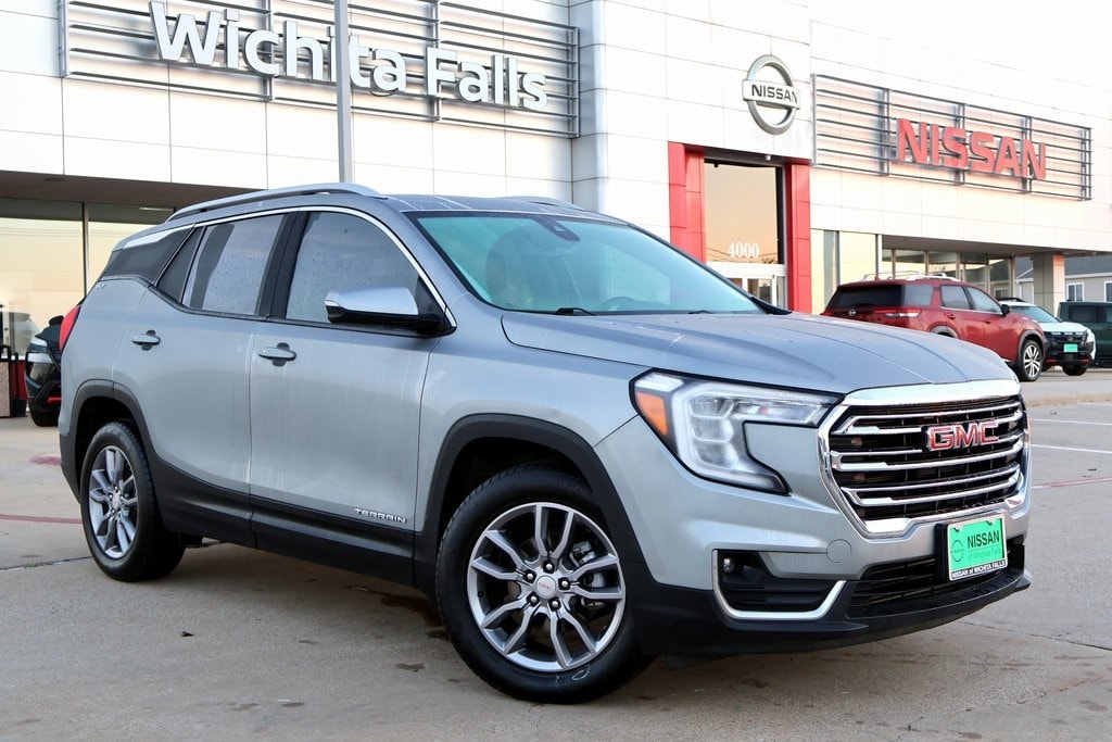 2023 GMC Terrain SLT