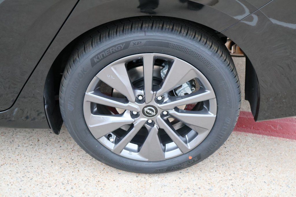2026 Nissan Sentra SL - Photo 9