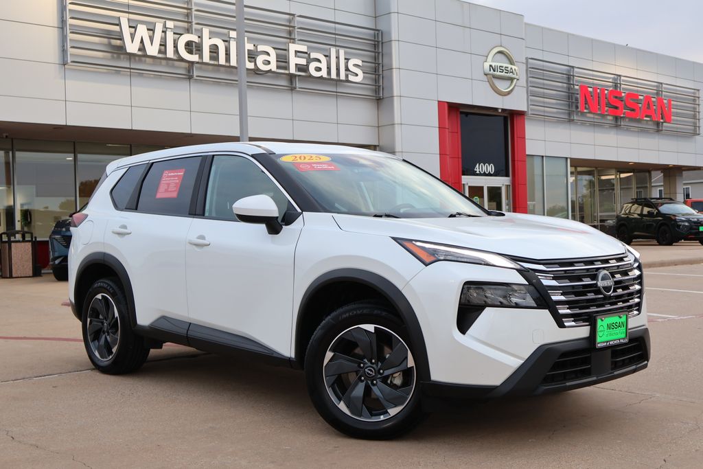2025 Nissan Rogue SV FWD's photo