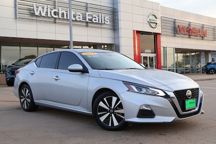 2022 Nissan Altima 2.5 SV Sedan
