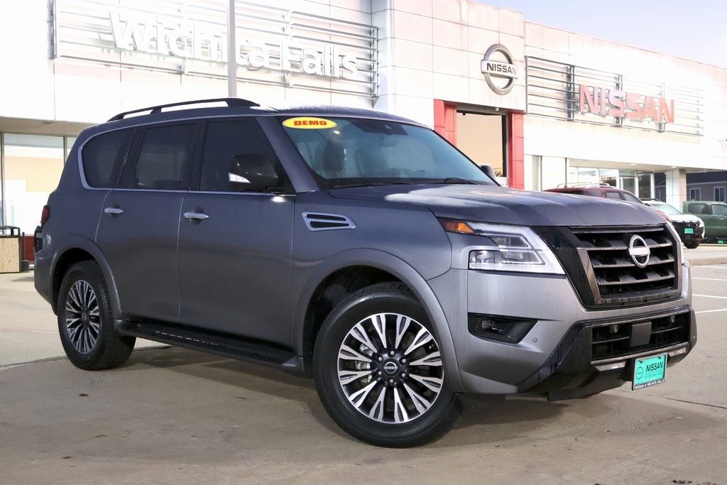 2024 Nissan Armada SL's photo