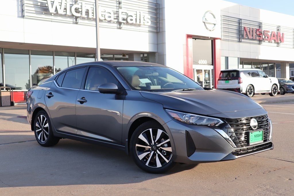 2025 Nissan Sentra SV's photo