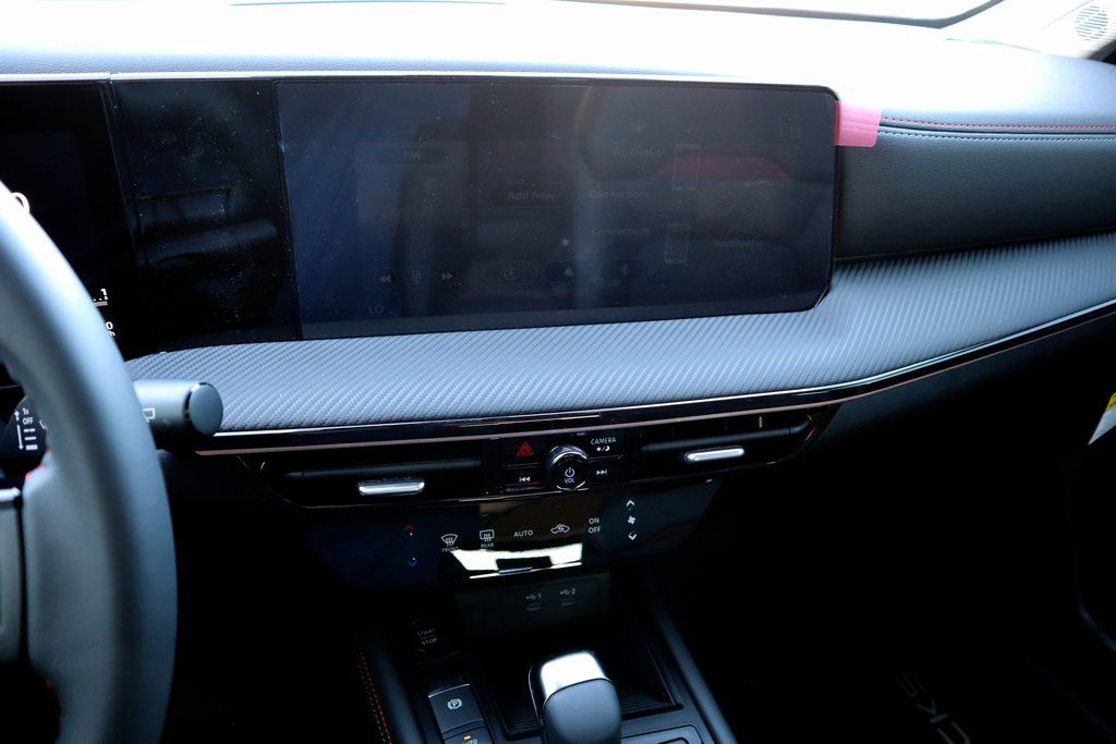 2025 Nissan Kicks SR - Photo 15