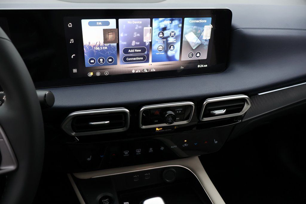 2026 Nissan Sentra SL - Photo 16
