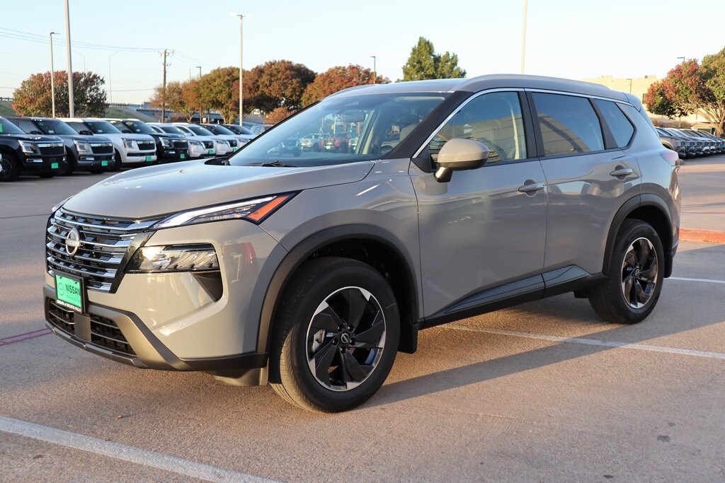 2026 Nissan Rogue SV photo 3