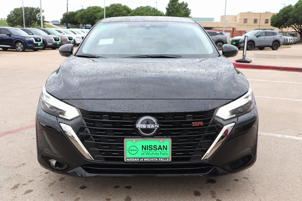 2025 Nissan Sentra SR photo 4