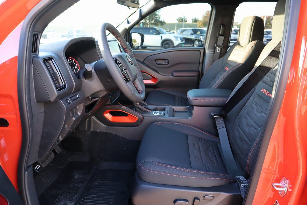 2026 Nissan Frontier PRO-4X - Photo 14