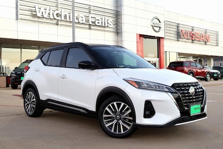 2021 Nissan Kicks SR SUV