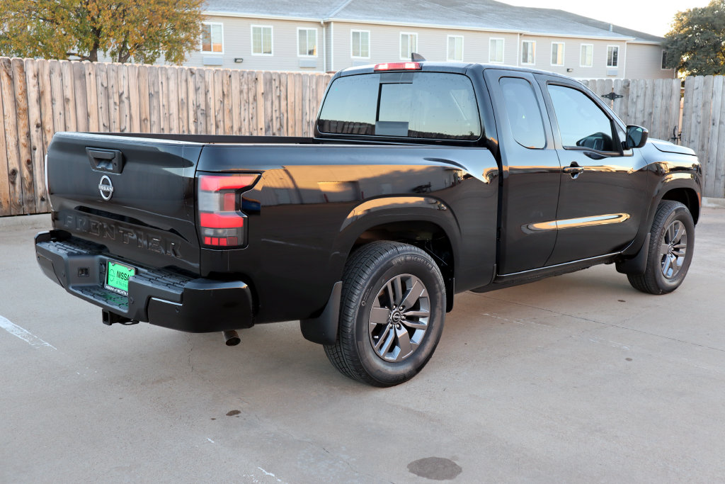 2026 Nissan Frontier SV - Photo 6