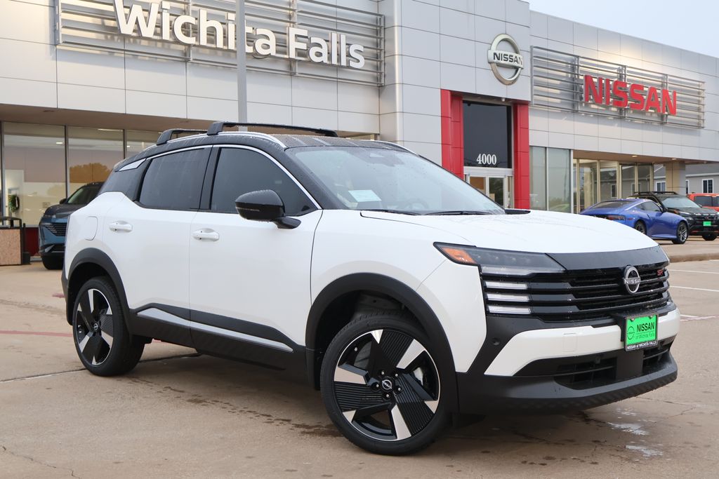 New 2026 Nissan Kicks SR