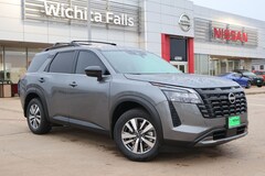 2026 Nissan Pathfinder SL SUV
