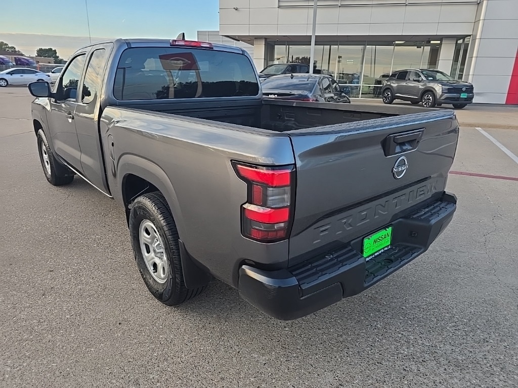 2023 Nissan Frontier S photo 3