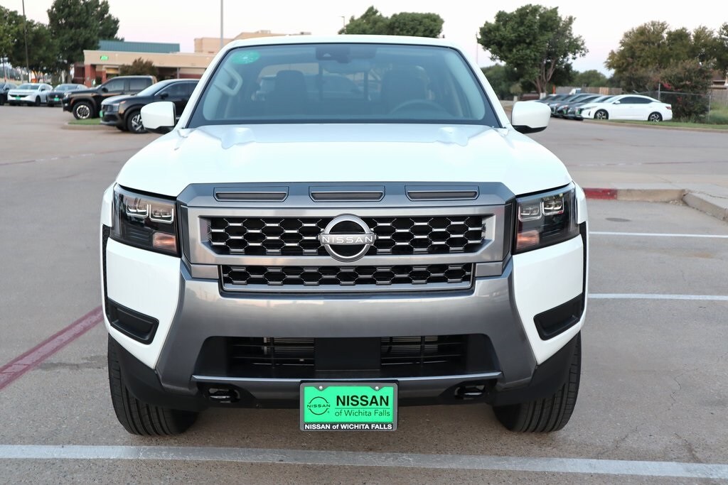2026 Nissan Frontier SV photo 4