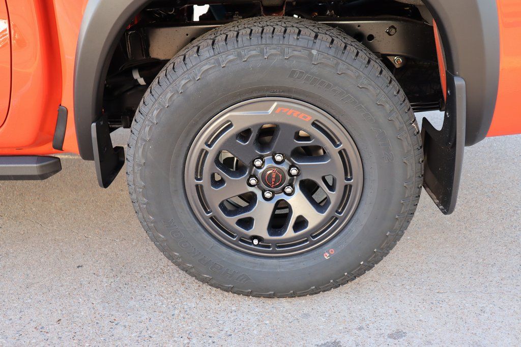 2026 Nissan Frontier PRO-4X - Photo 9