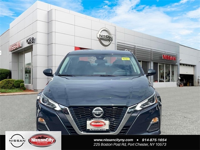 Used 2022 Nissan Altima SV with VIN 1N4BL4DW8NN308555 for sale in Port Chester, NY