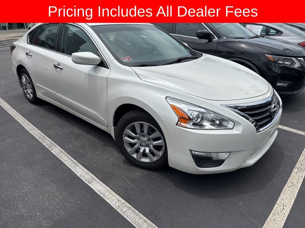 2015 Nissan Altima 2.5 S's photo