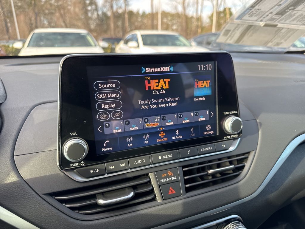 2025 Nissan Altima S photo 4
