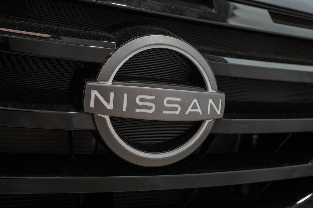 New 2025 Nissan Pathfinder SV SUV