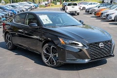 2025 Nissan Altima SR Sedan